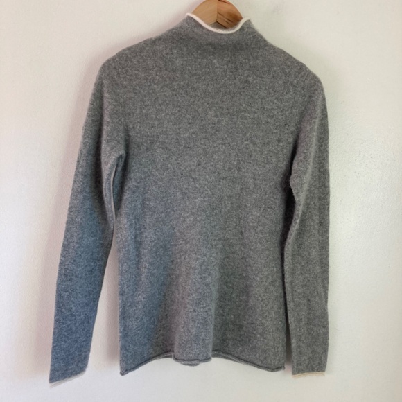 Nicole Miller 100% cashmere sweater - Picture 2 of 6